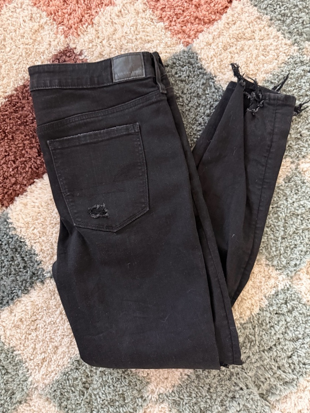 American Eagle Outfitters Black Distressed Skinny Jeans